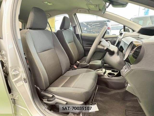 Toyota AQUA 2017-12 6670170-8