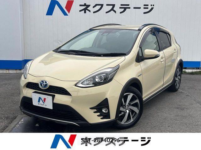 Toyota AQUA 2017-08 6670191-0