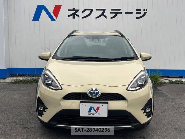 Toyota AQUA 2017-08 6670191-14