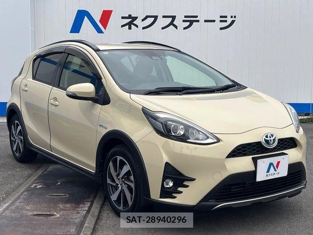 Toyota AQUA 2017-08 6670191-16