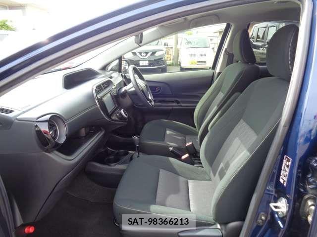 Toyota AQUA 2020-06 6670168-12