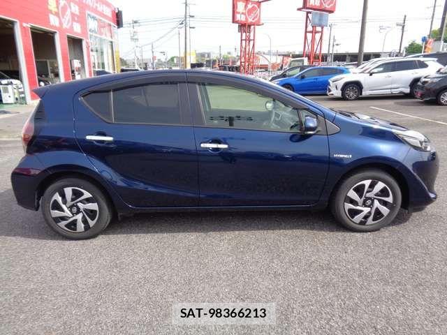 Toyota AQUA 2020-06 6670168-6