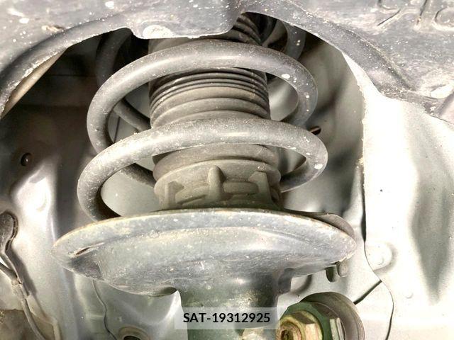 Toyota AQUA 2018-10 6670200-18
