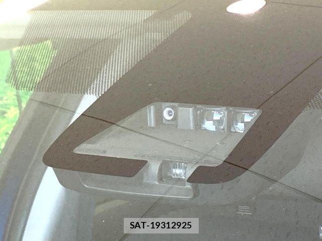 Toyota AQUA 2018-10 6670200-4