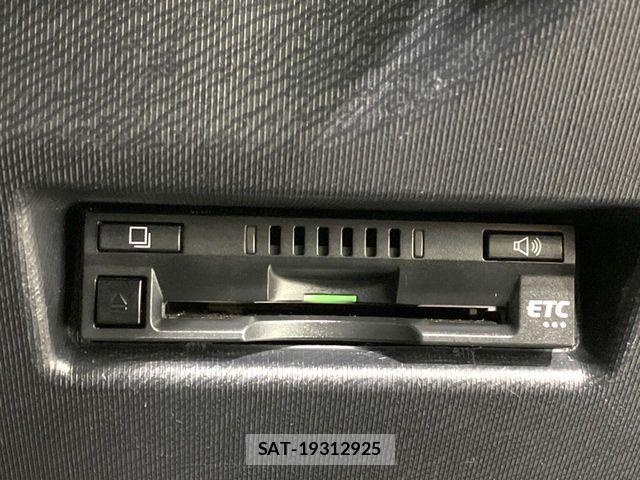Toyota AQUA 2018-10 6670200-6