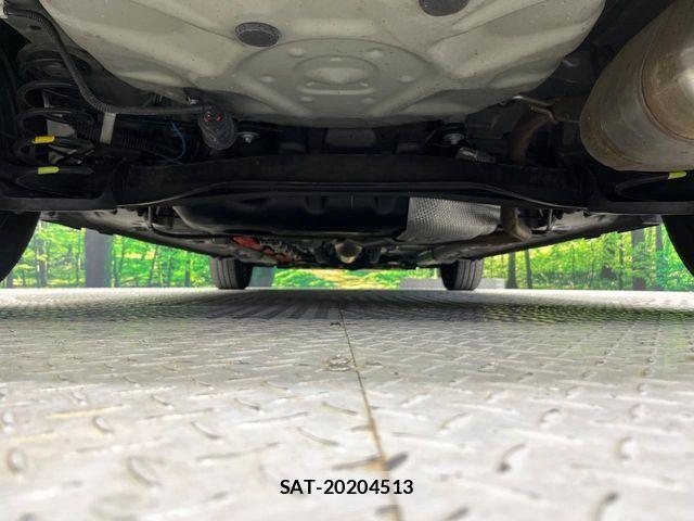 Toyota AQUA 2022-08 6670169-18