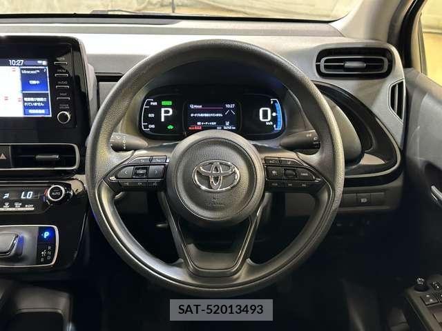 Toyota AQUA 2024-01 6670165-9