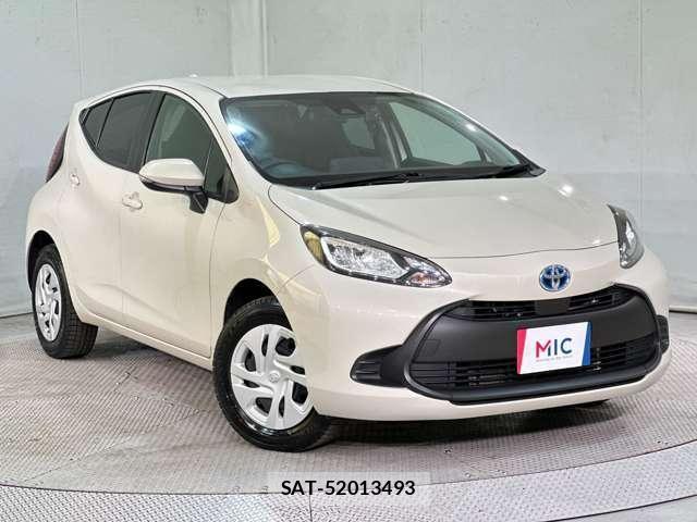 Toyota AQUA 2024-01 6670165-1