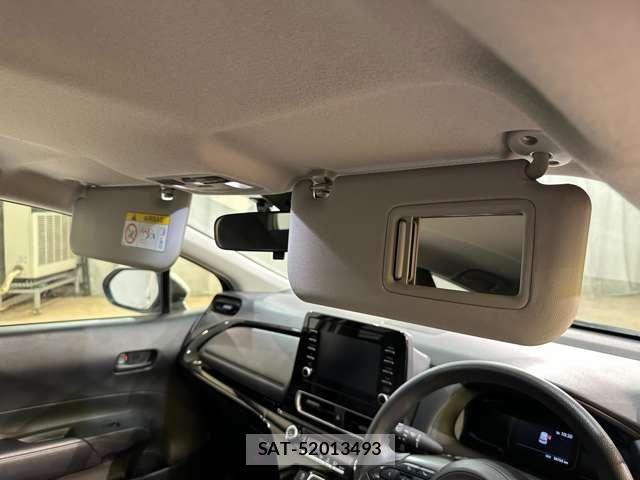 Toyota AQUA 2024-01 6670165-24