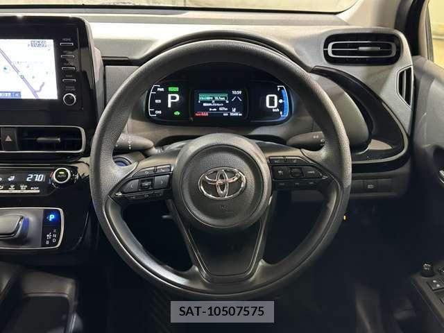 Toyota AQUA 2024-01 6670164-9