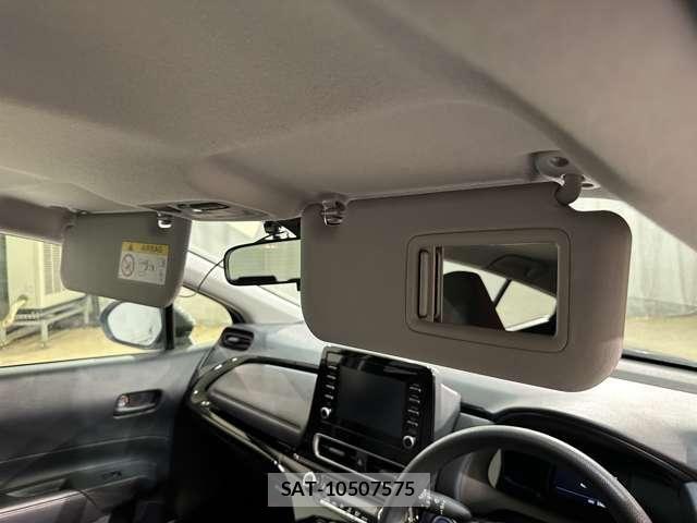 Toyota AQUA 2024-01 6670164-24
