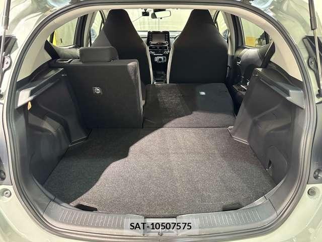 Toyota AQUA 2024-01 6670164-26