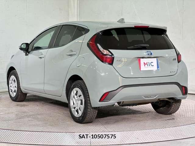 Toyota AQUA 2024-01 6670164-6