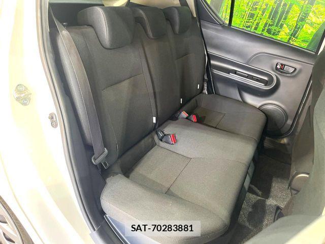 Toyota AQUA 2018-06 6674948-10