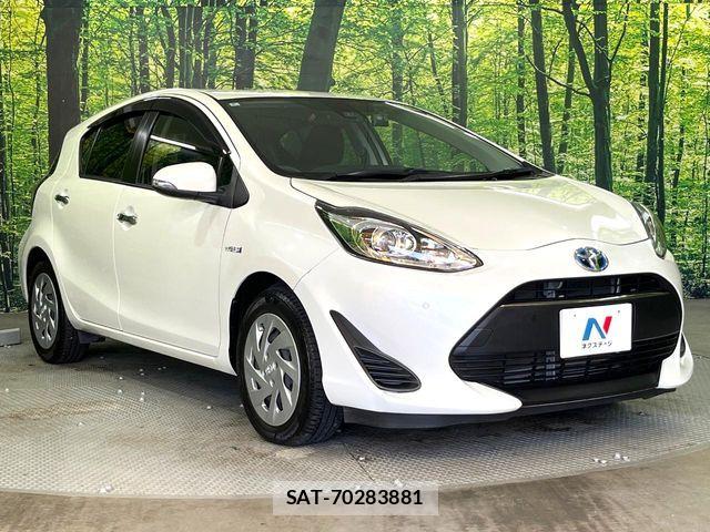 Toyota AQUA 2018-06 6674948-17