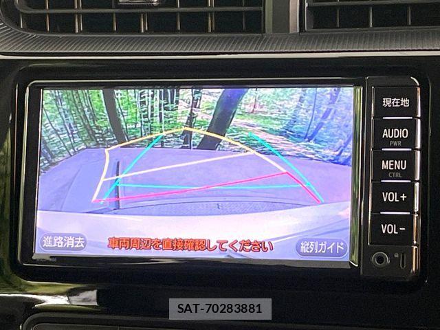 Toyota AQUA 2018-06 6674948-3