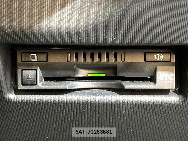 Toyota AQUA 2018-06 6674948-6