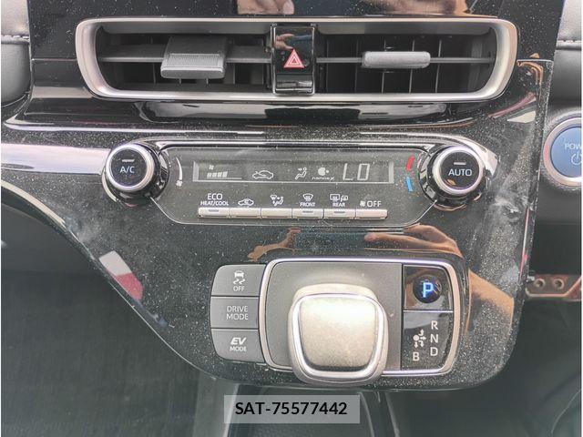 Toyota AQUA 2021-10 6674956-10