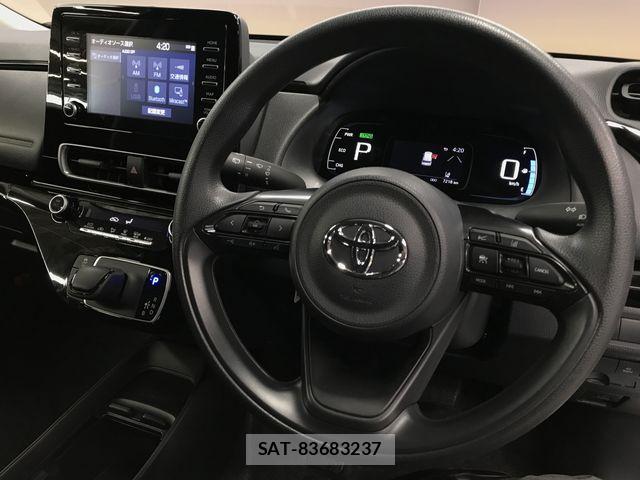 Toyota AQUA 2025-02 6674936-18