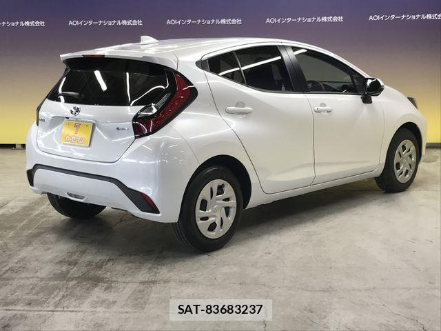 Toyota AQUA 2025-02 6674936-6