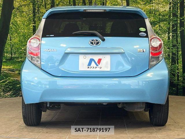 Toyota AQUA 2012-09 6674979-13