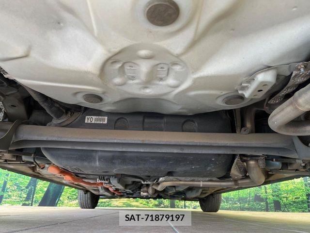 Toyota AQUA 2012-09 6674979-17
