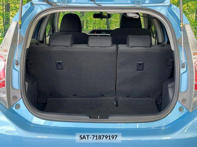 Toyota AQUA 2012-09 6674979-8