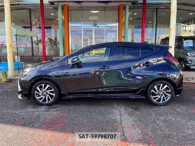 Toyota AQUA 2021-09 6674929-13