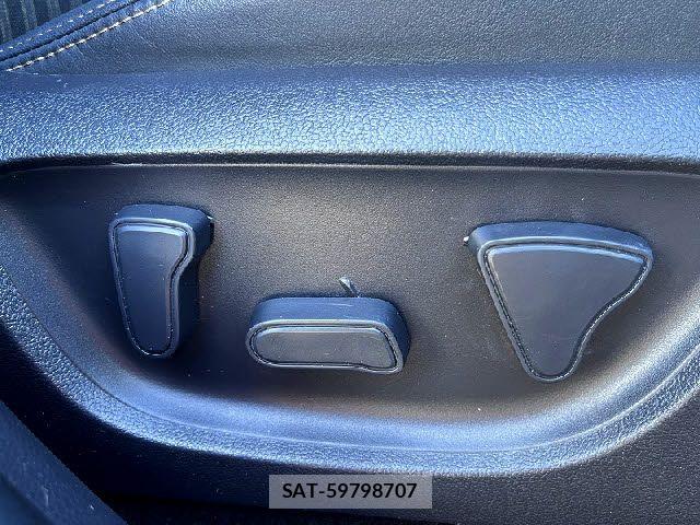Toyota AQUA 2021-09 6674929-23