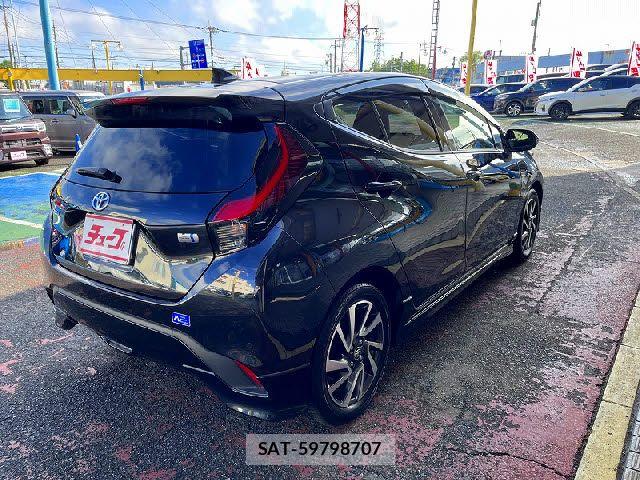 Toyota AQUA 2021-09 6674929-2