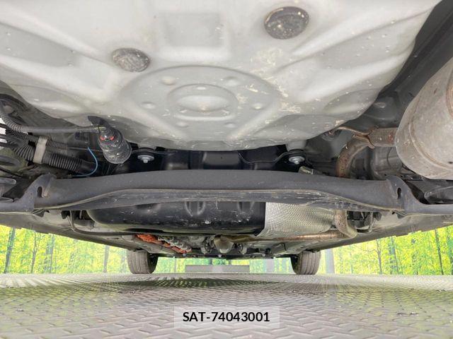 Toyota AQUA 2023-07 6674941-18