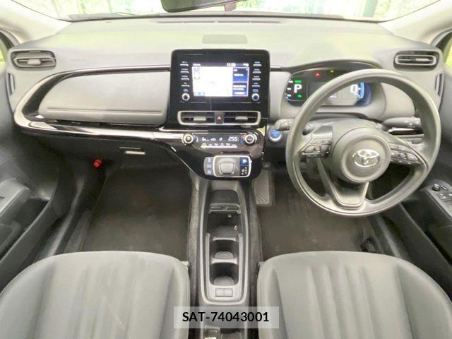 Toyota AQUA 2023-07 6674941-1