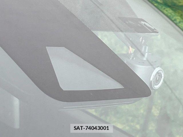 Toyota AQUA 2023-07 6674941-3