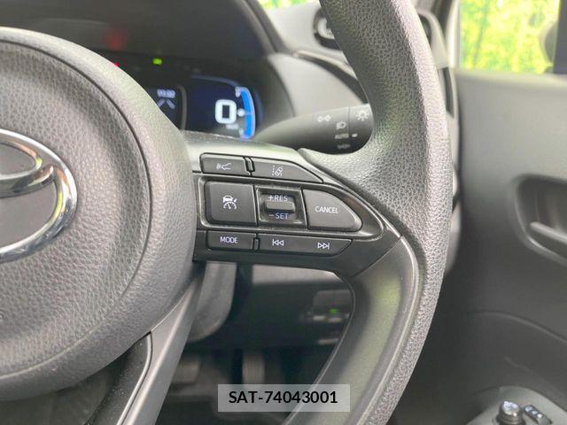 Toyota AQUA 2023-07 6674941-4