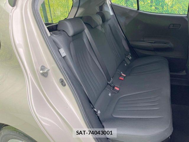 Toyota AQUA 2023-07 6674941-8