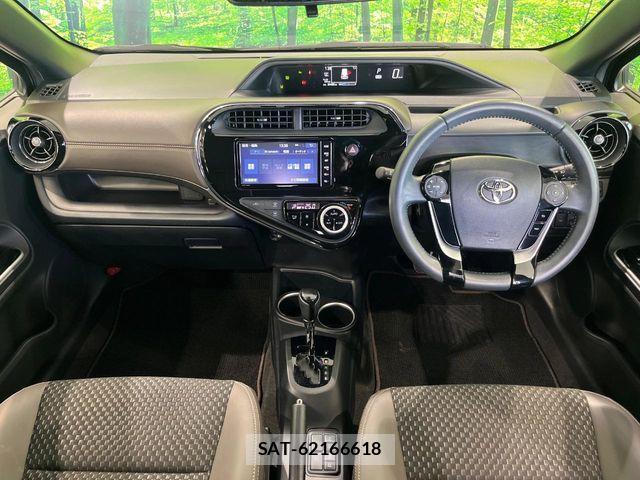 Toyota AQUA 2019-06 6674951-1