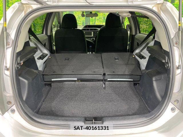 Toyota AQUA 2012-10 6674977-9