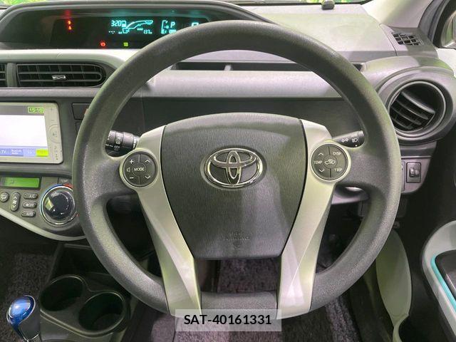 Toyota AQUA 2012-10 6674977-10