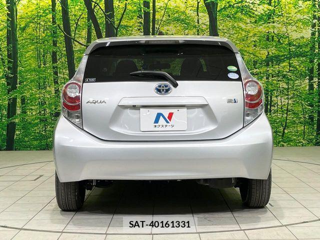 Toyota AQUA 2012-10 6674977-14