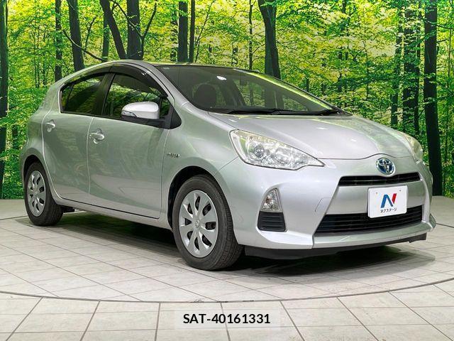 Toyota AQUA 2012-10 6674977-15