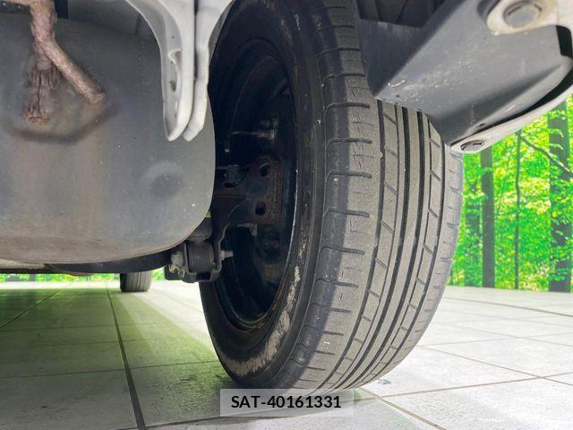 Toyota AQUA 2012-10 6674977-19