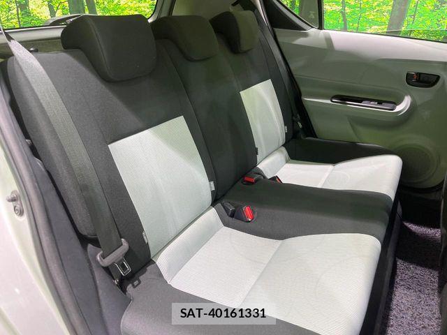 Toyota AQUA 2012-10 6674977-8