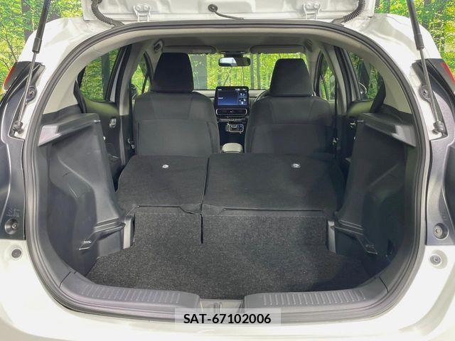 Toyota AQUA 2022-11 6674935-9