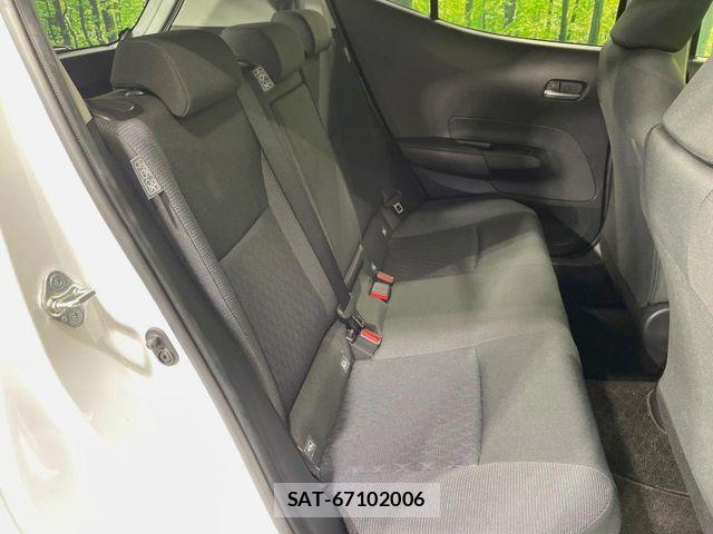 Toyota AQUA 2022-11 6674935-8