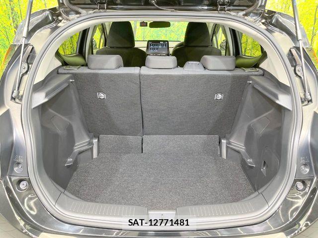 Toyota AQUA 2021-10 6674932-9
