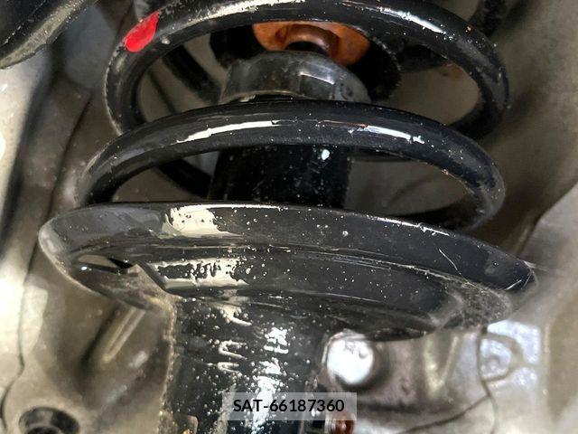 Toyota AQUA 2013-03 6674975-19