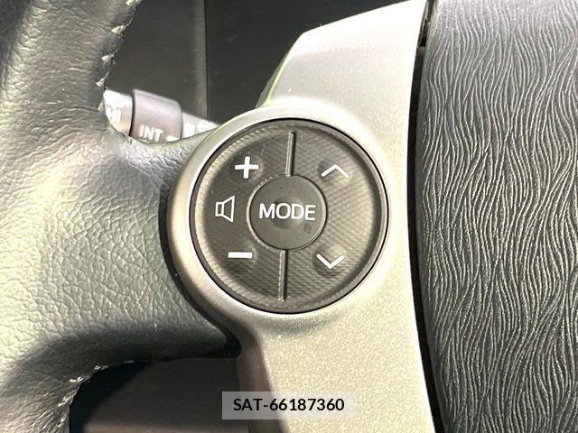 Toyota AQUA 2013-03 6674975-6