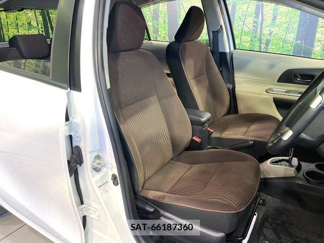 Toyota AQUA 2013-03 6674975-8