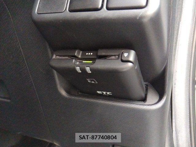 Toyota AQUA 2015-05 6674957-21