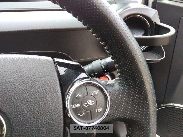 Toyota AQUA 2015-05 6674957-25